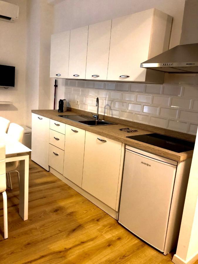 Residence D'azeglio Palermo Esterno foto